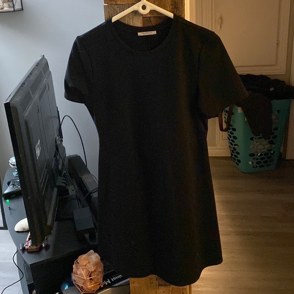 Zara Black Dress - Picture 1 of 2